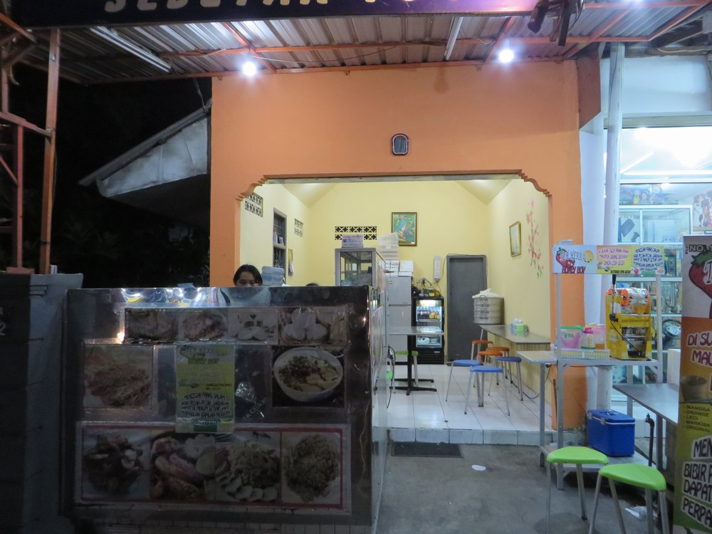 Suasana Depot Bakpao Medan