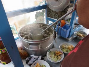 Bakso gerobak Biru