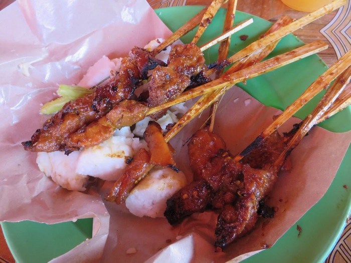 Makanan Khas Bali Yang Harus Kamu Coba di Pulau Dewata